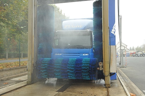 LAVAGE DE CAMIONS TLM TRANSPORTS